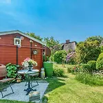 Beautiful Home In Dagebuell